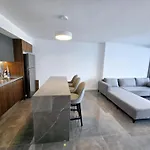 Exclusive 2 Bedroom In Grand Sapphire Casino 公寓